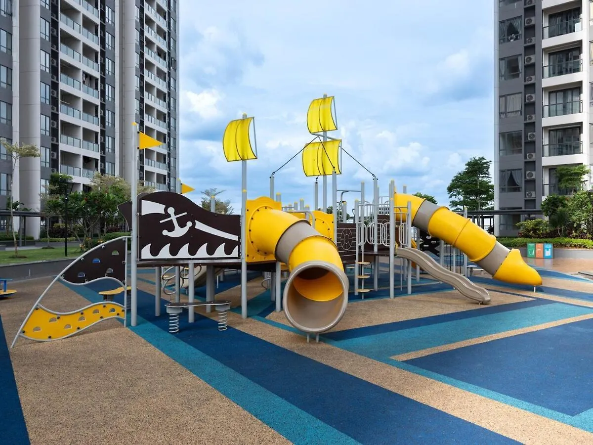 New Stylish & Luxury Modern 2Br2B At R&F Mall Ciq Johor Bahru Apartment